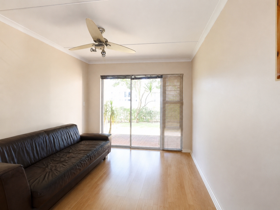 2 Bedroom Property for Sale in Buh Rein Estate Western Cape